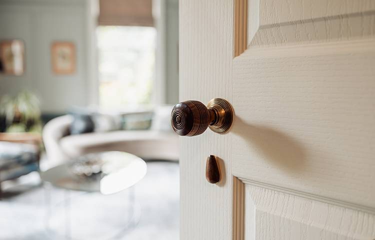 How to fit a concealed rose door knob 