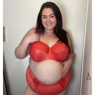 Adella Athena Full Cup Side Support Bra Papaya as worn by @sarahselflovestyle