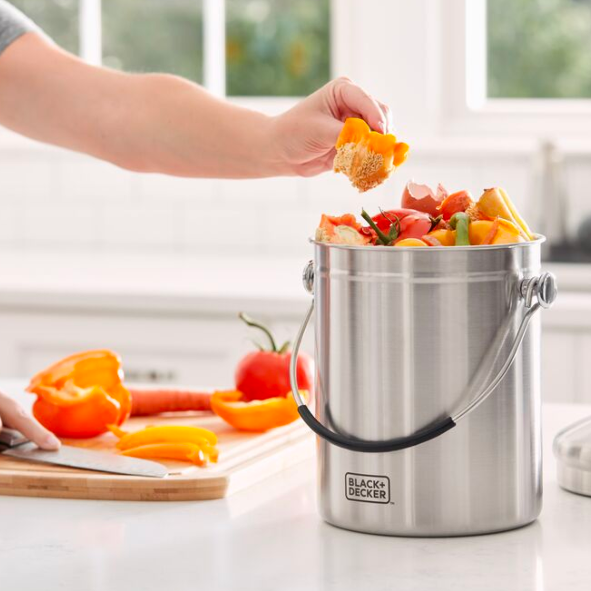 Composting BLACK+DECKER