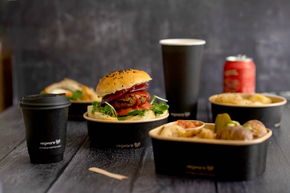 750ml / 24oz Rectangular Paper Takeaway Container - Aqueous Lined - Black