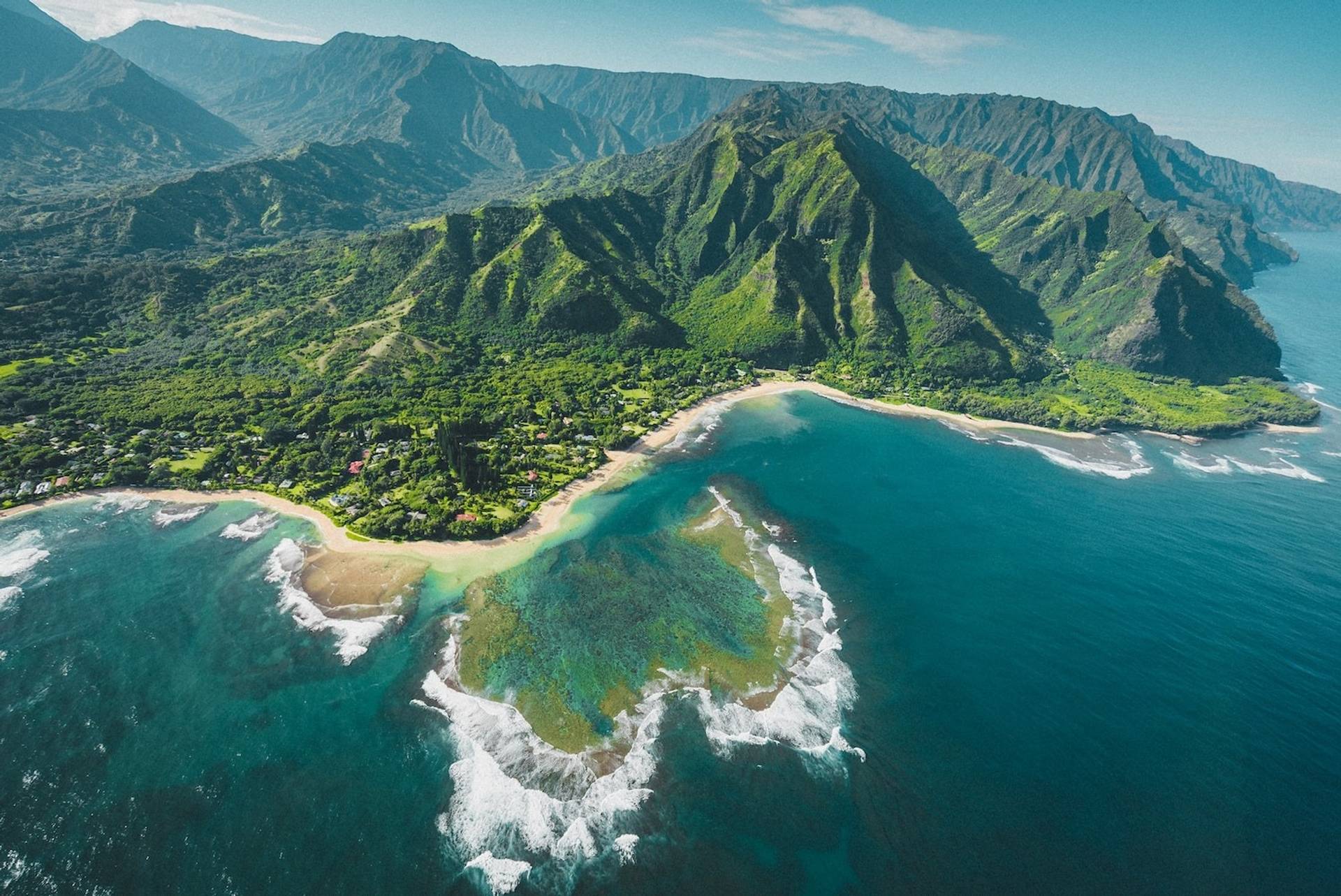 Aerial view of Kauai to represent where to buy e-bikes in Hawaii