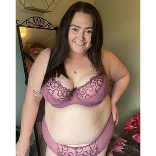 Flirtelle Alice Balcony Bra Mauve/Plum as worn by @sarahselflovestyle