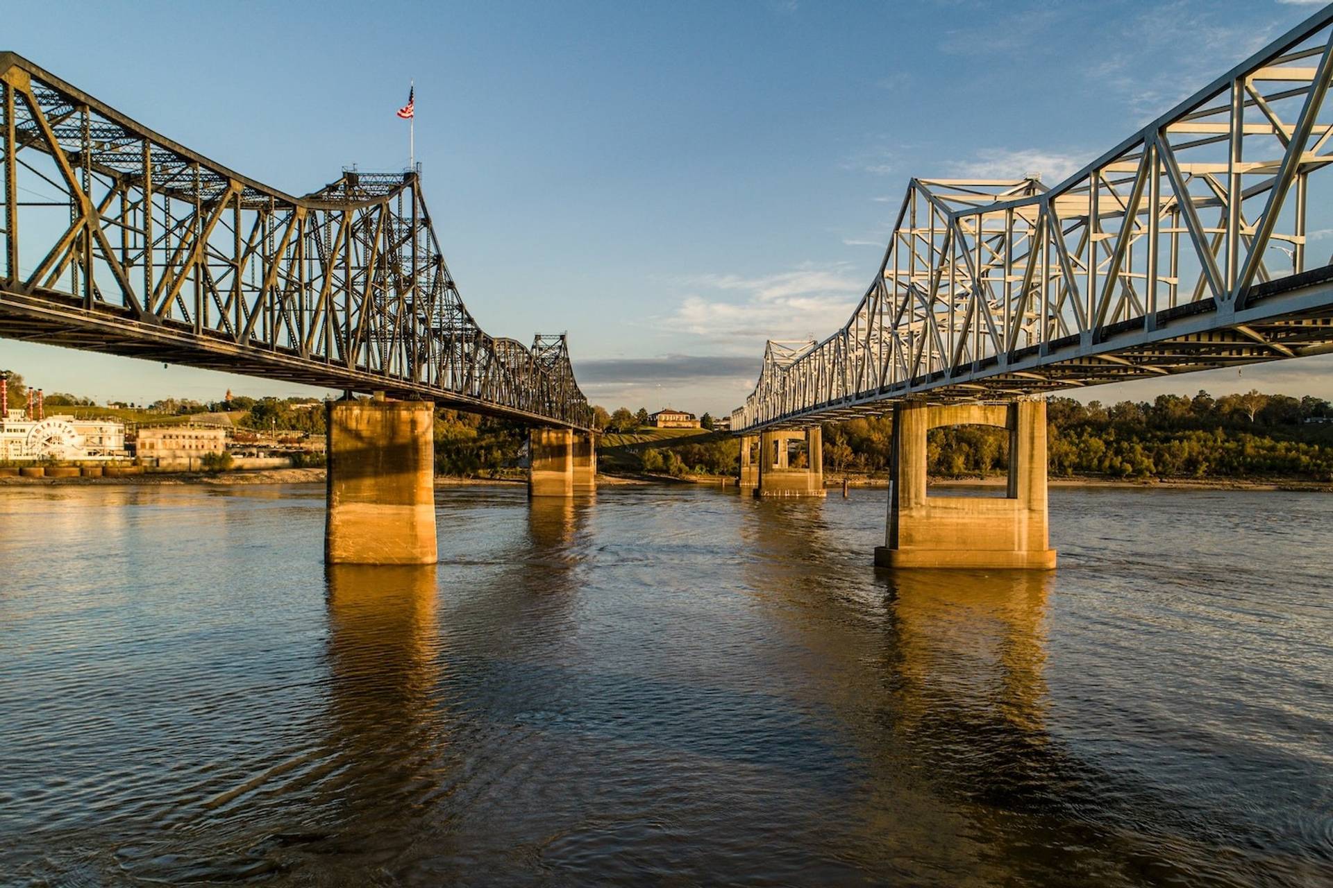 Two bridges in Vicksburg to represent where to buy e-bikes in Mississippi