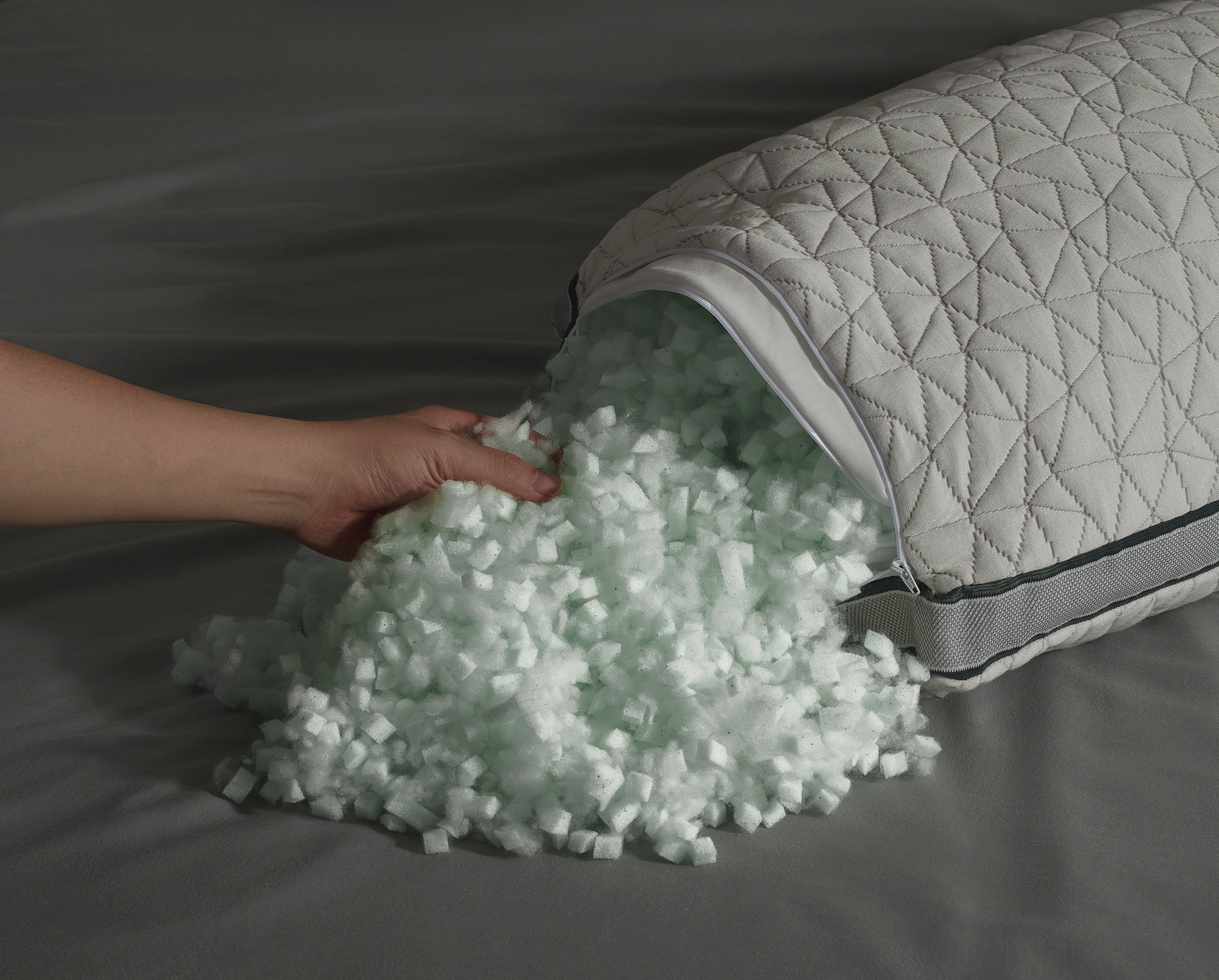 Coop pillow eden online