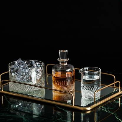 Small Decanter - Diamond