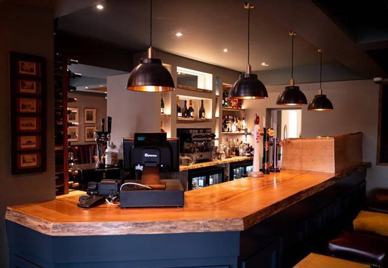 50 Home Bar Ideas for Modern & Industrial Interiors | Industville