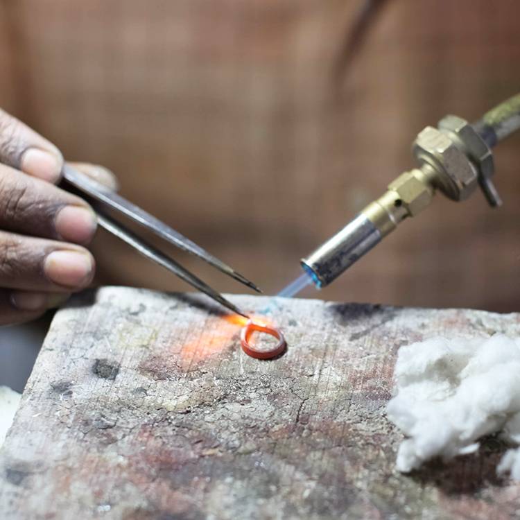 Jewellery-making_1_750x750.jpg