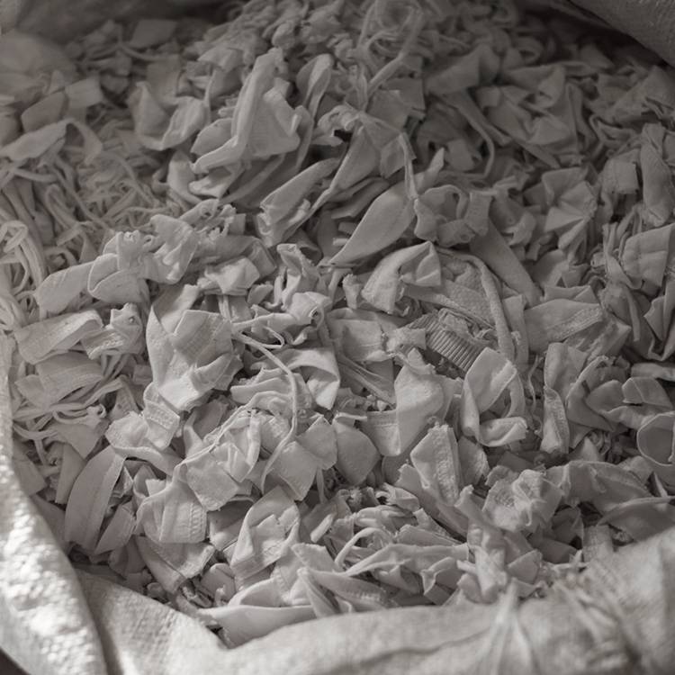 Traditional-Paper-Making_2_750x750.jpg