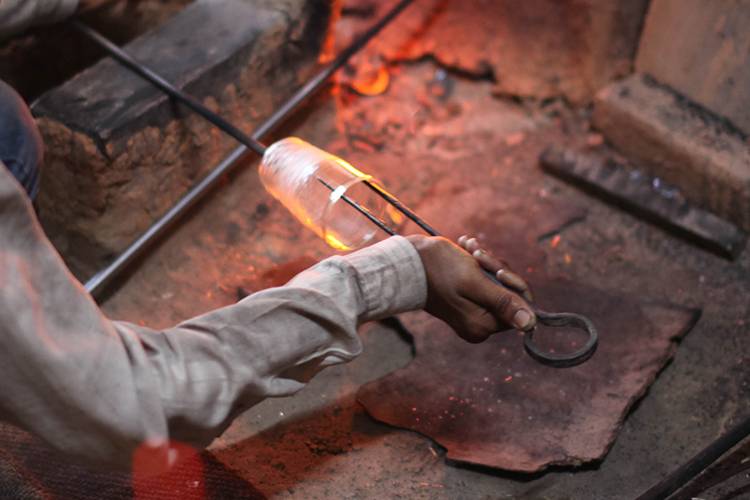 Traditional-Glass-Making_750x500.jpg