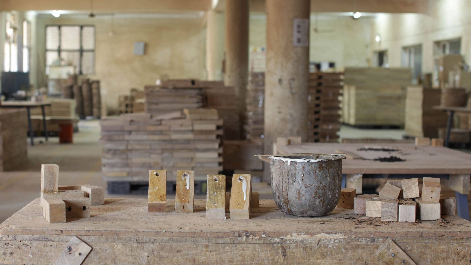 Nkuku_Mango-Wood_Video-Thumbnails.jpg