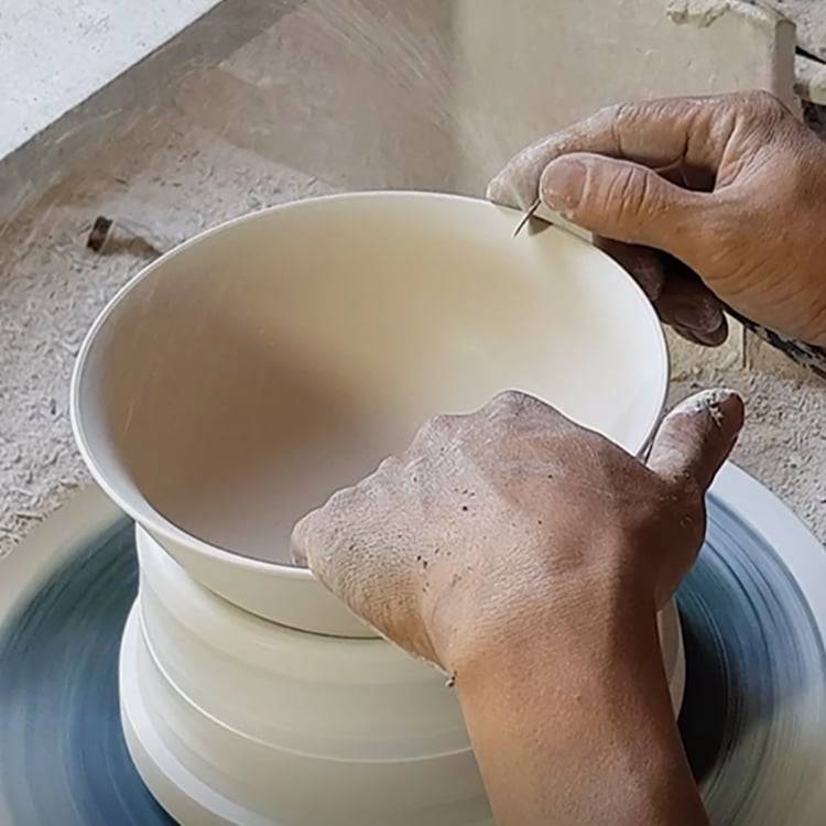 The-Beauty-of-Handmade_1_750x750.jpg