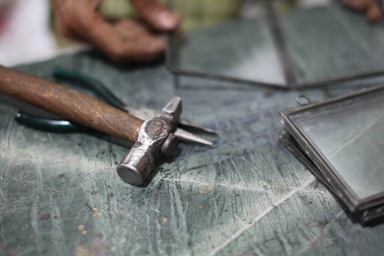 Metal--Glass-Craftwork_750x500.jpg