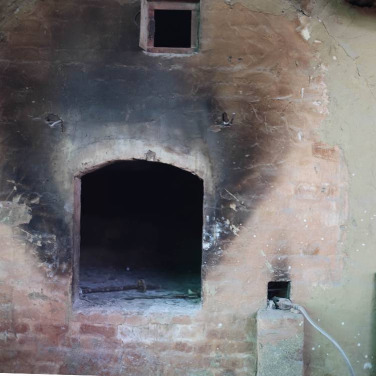 Traditional-Glass-Making_3_750x750.jpg