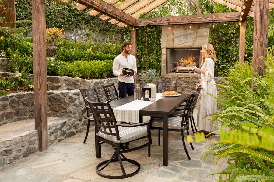 Lily Outdoor Fire Pit Table Set with 4 Fixed Chairs Yardbird