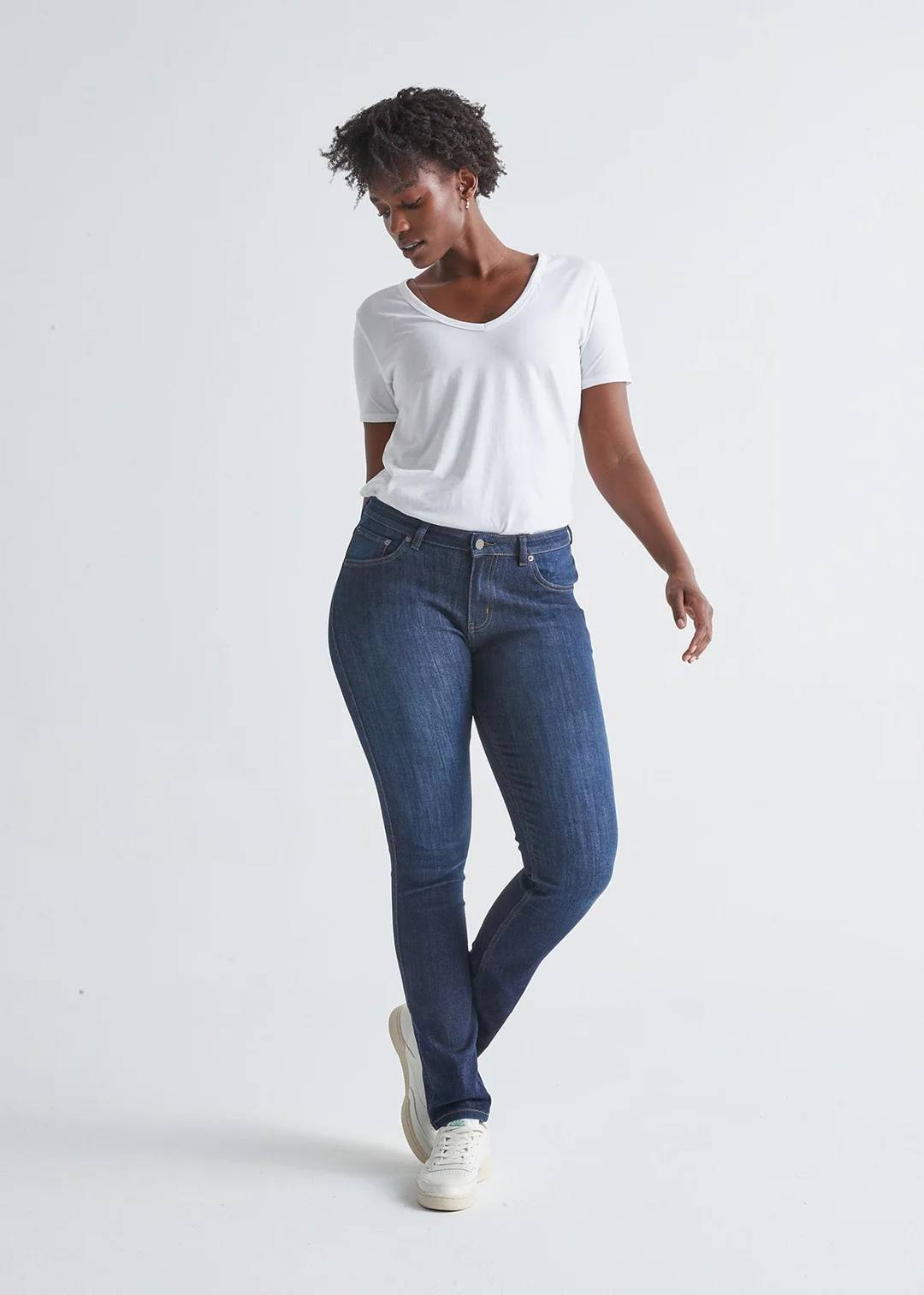 Women's Slim Straight Fit Stretch Jeans Women's Slim Straight Fit Stretch Jeans