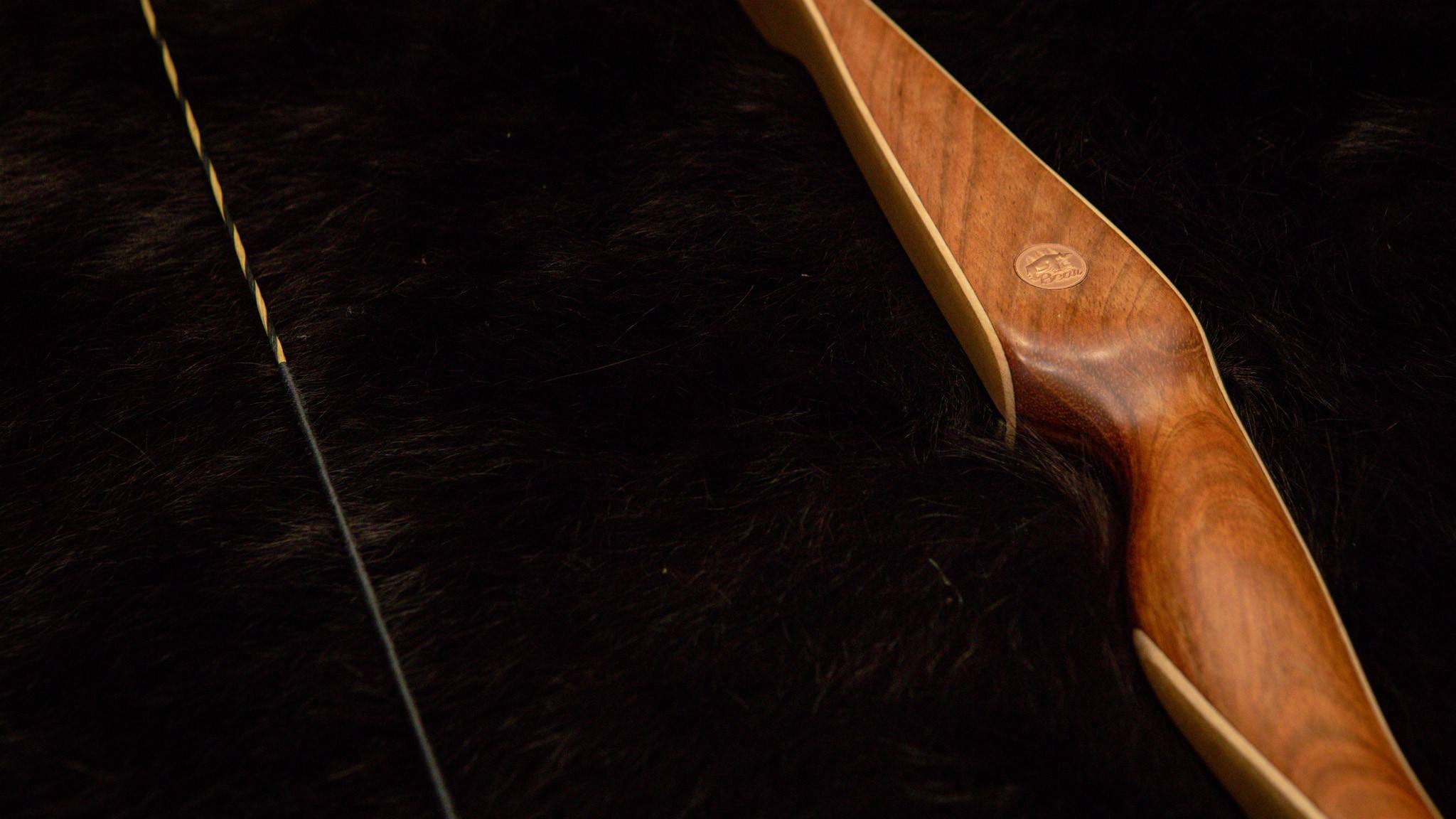 Close up of the Bear Archery G62 traditional bow riser