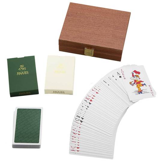 Luxury Playing Cards - Playing Cards in Mahogany Case