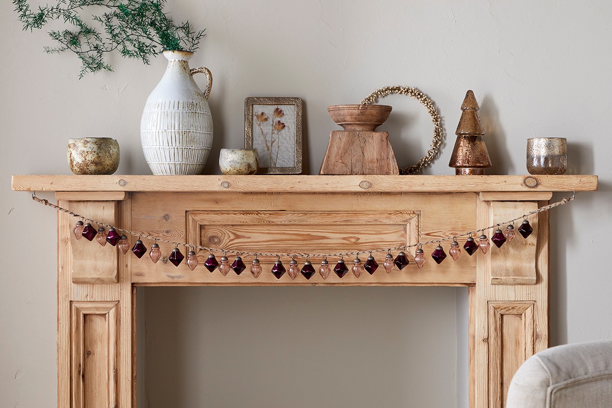 Ekiti Bauble Garland - Antique Gold & Rust – Nkuku