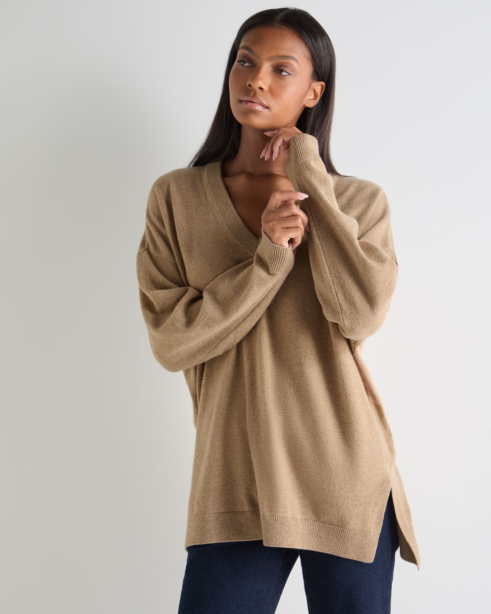 Women's Longline V Neck Cashmere Jumper Cappuccino Brown | N.Peal