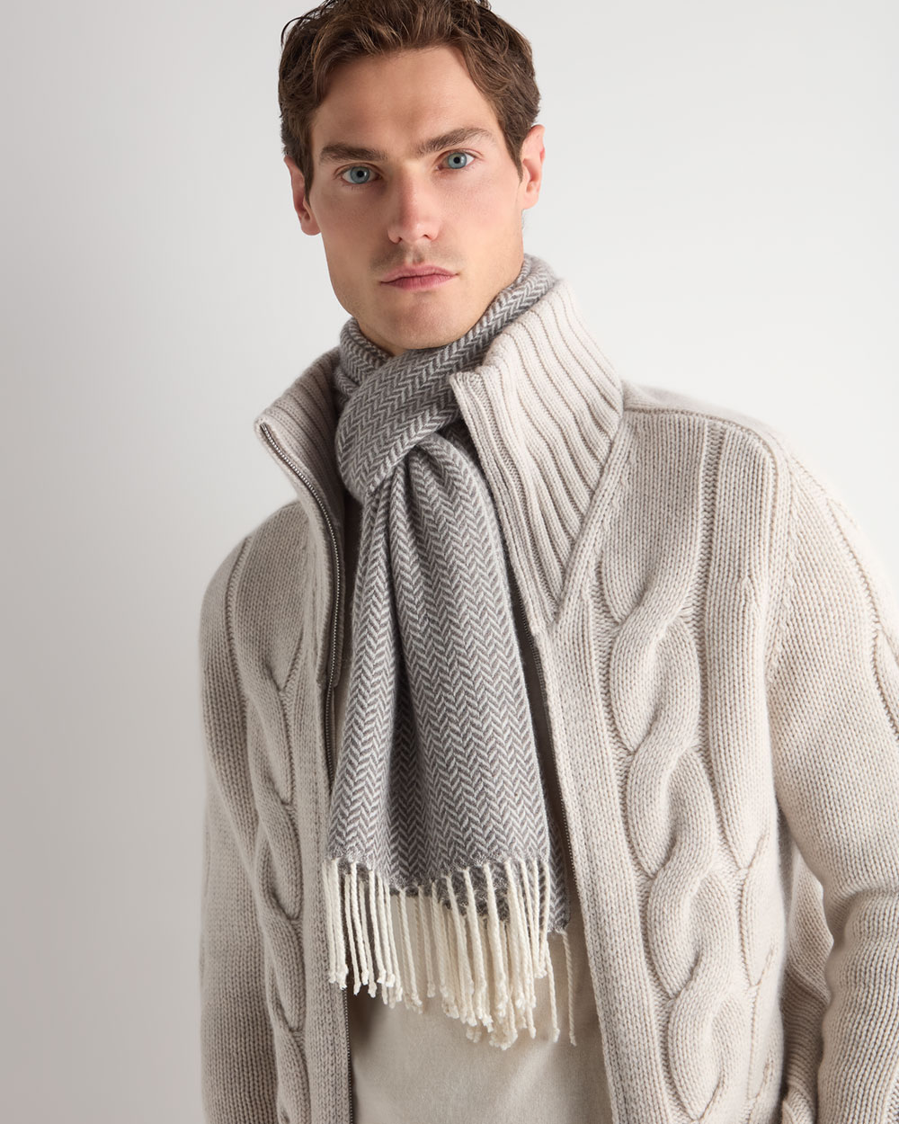 小物 22SS WHITE CASHMERE HERRINGSBONE SCARF Unisex Herringbone Woven Cashmere Scarf Wood Smoke Brown | N.Peal