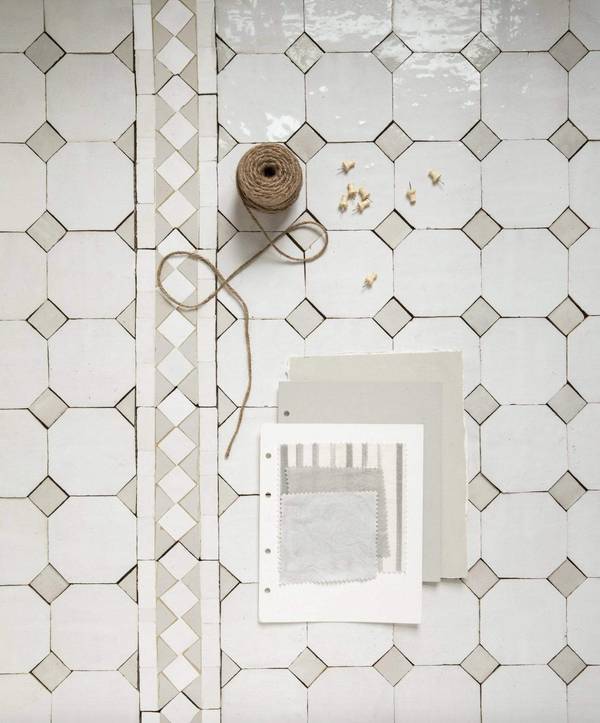 zio & sons + clé | moroccan sea salt + weathered white | mounted border 
