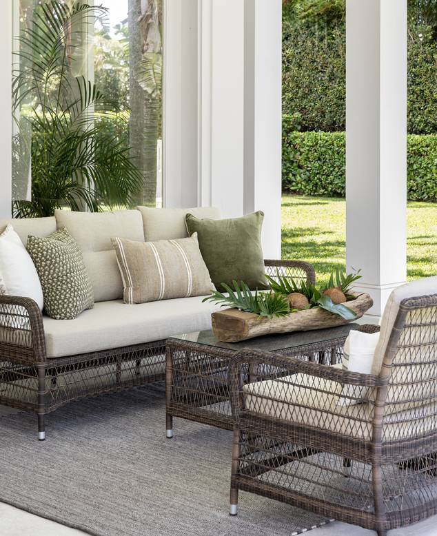 Rattan Round Placemat (Brown)