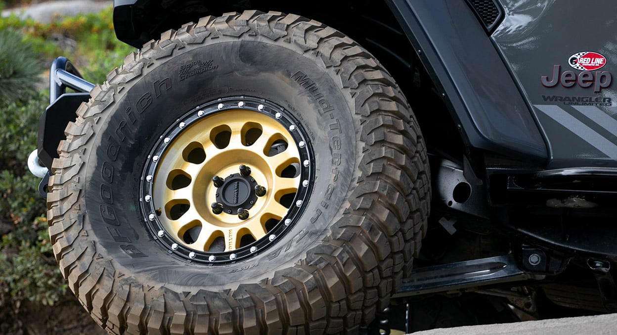 315 | Gold - Black Lip – MR31578516100 – Method Race Wheels