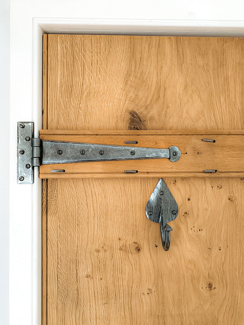 Door hinges discount