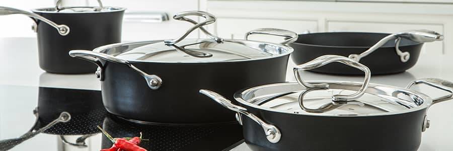 https://cld.accentuate.io/213006450840/1600165529564/STOCKPOTS-AND-CASSEROLES-Mobile.jpg?v=1698828558331&options=w_900,h_300,c_fill