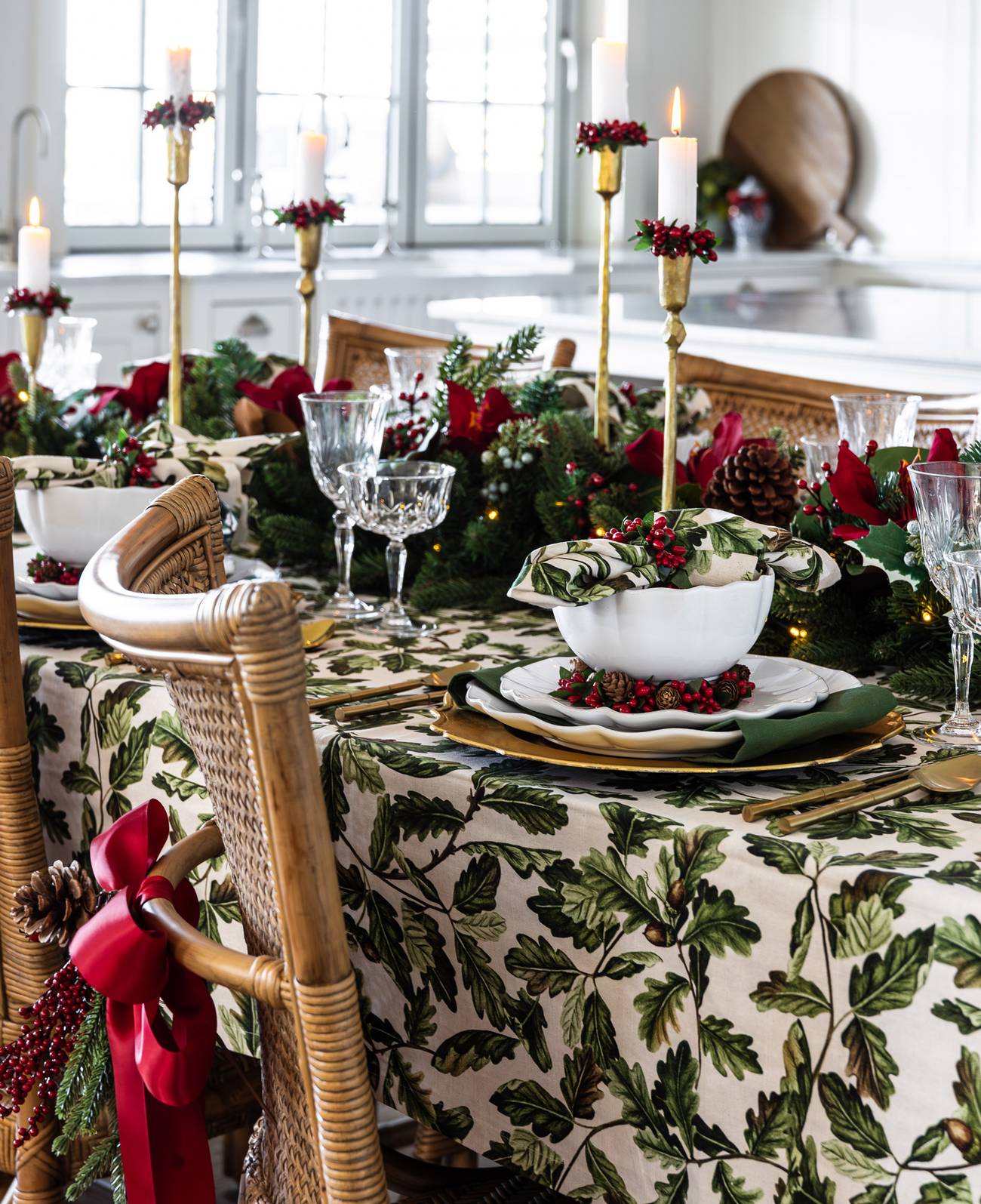 Vermont Potted Pre-Lit Christmas Trees Hessian