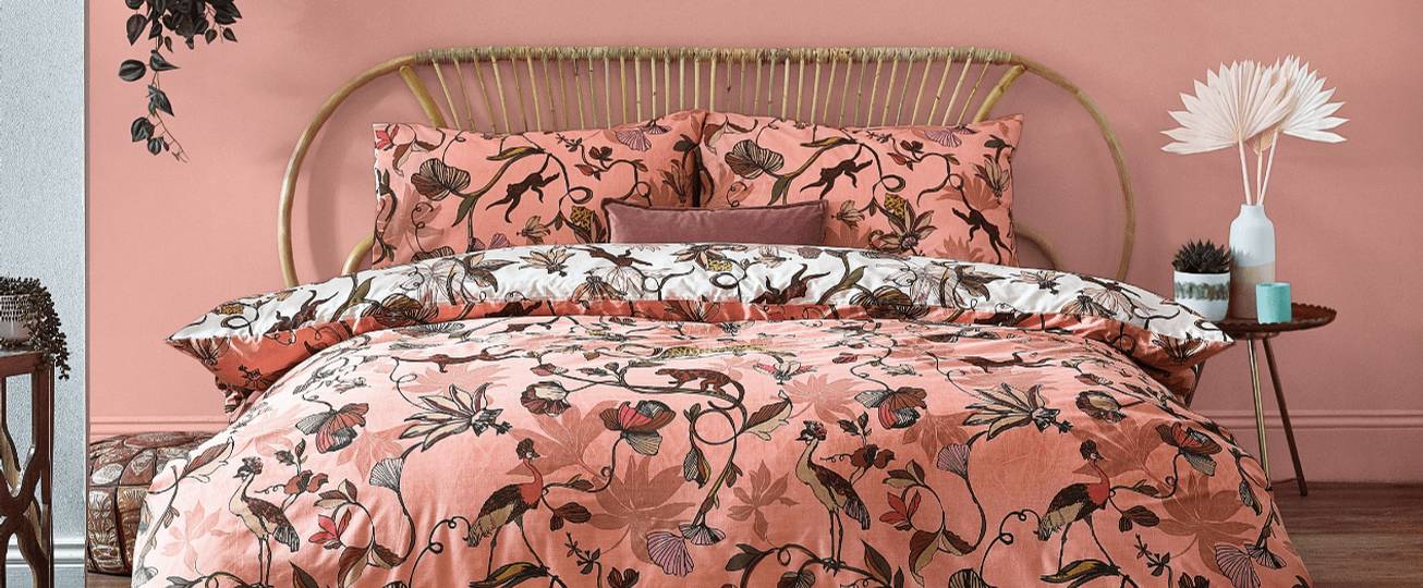 Pink Bedding Sets