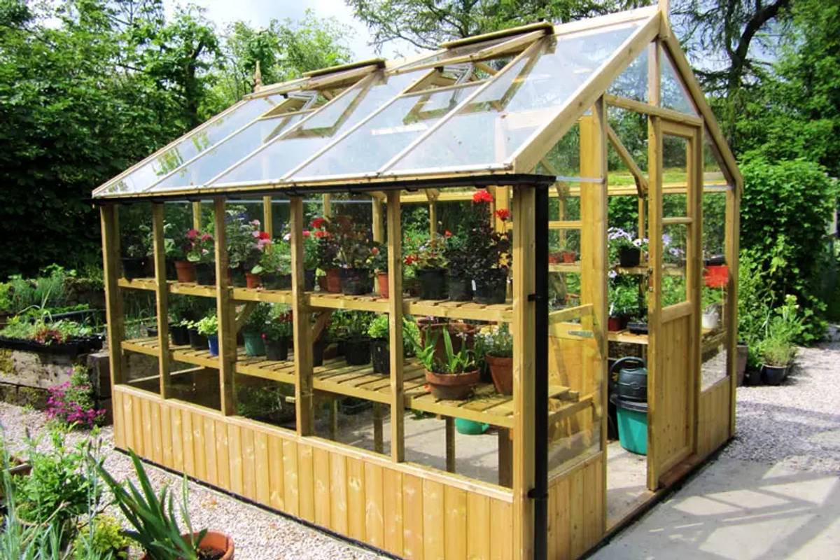 Raven Thermowood Greenhouse