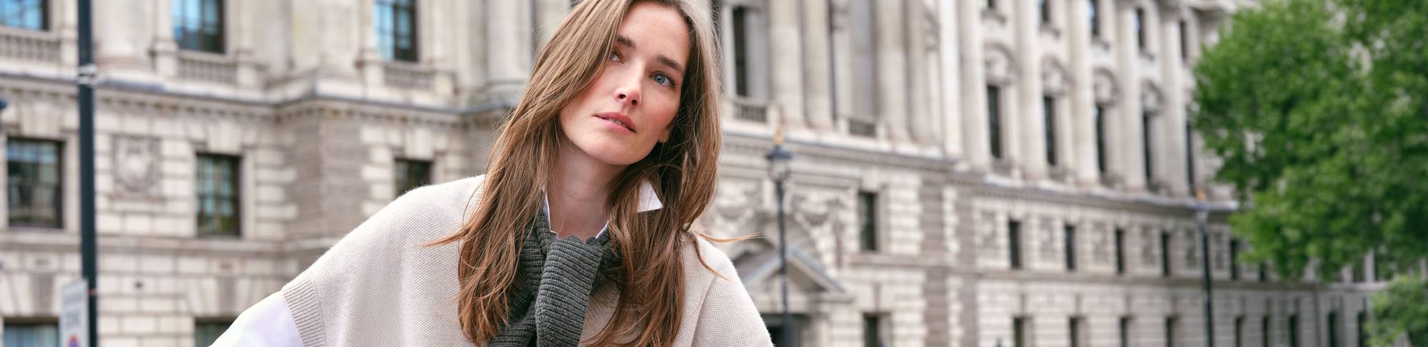 WOMEN'S CASHMERE CLOTHING