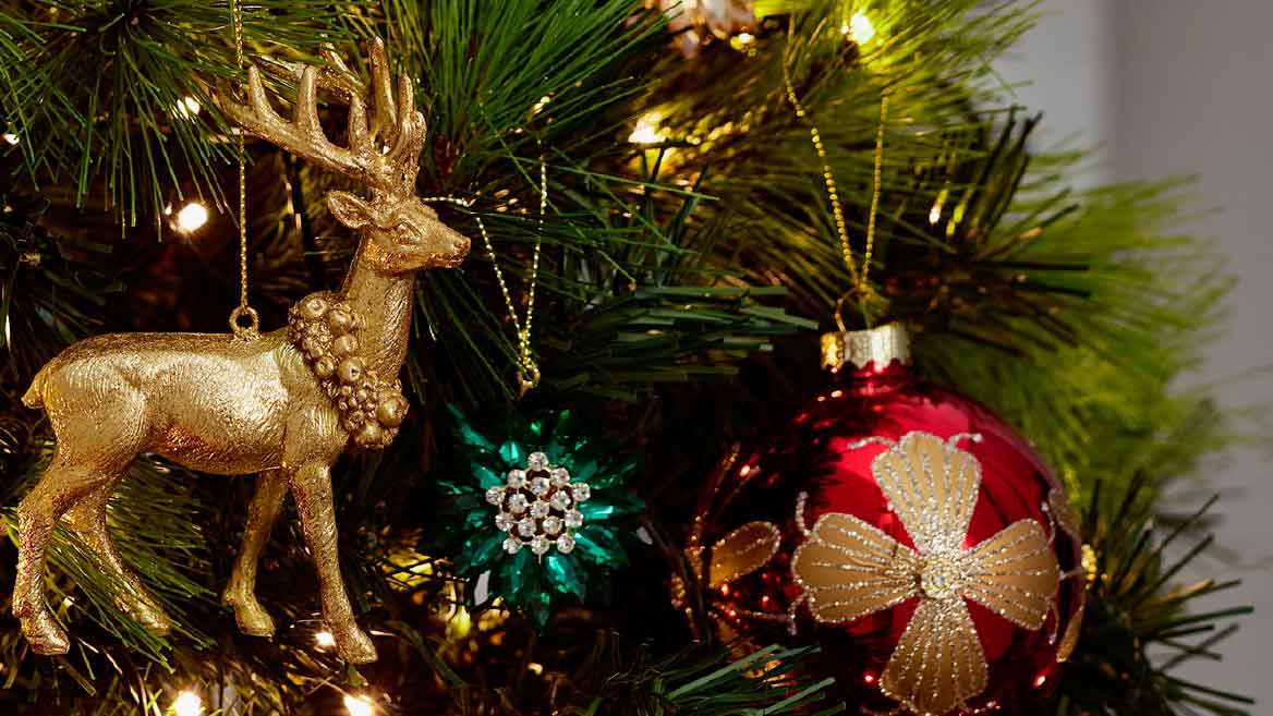 20% Off Christmas Themed Items