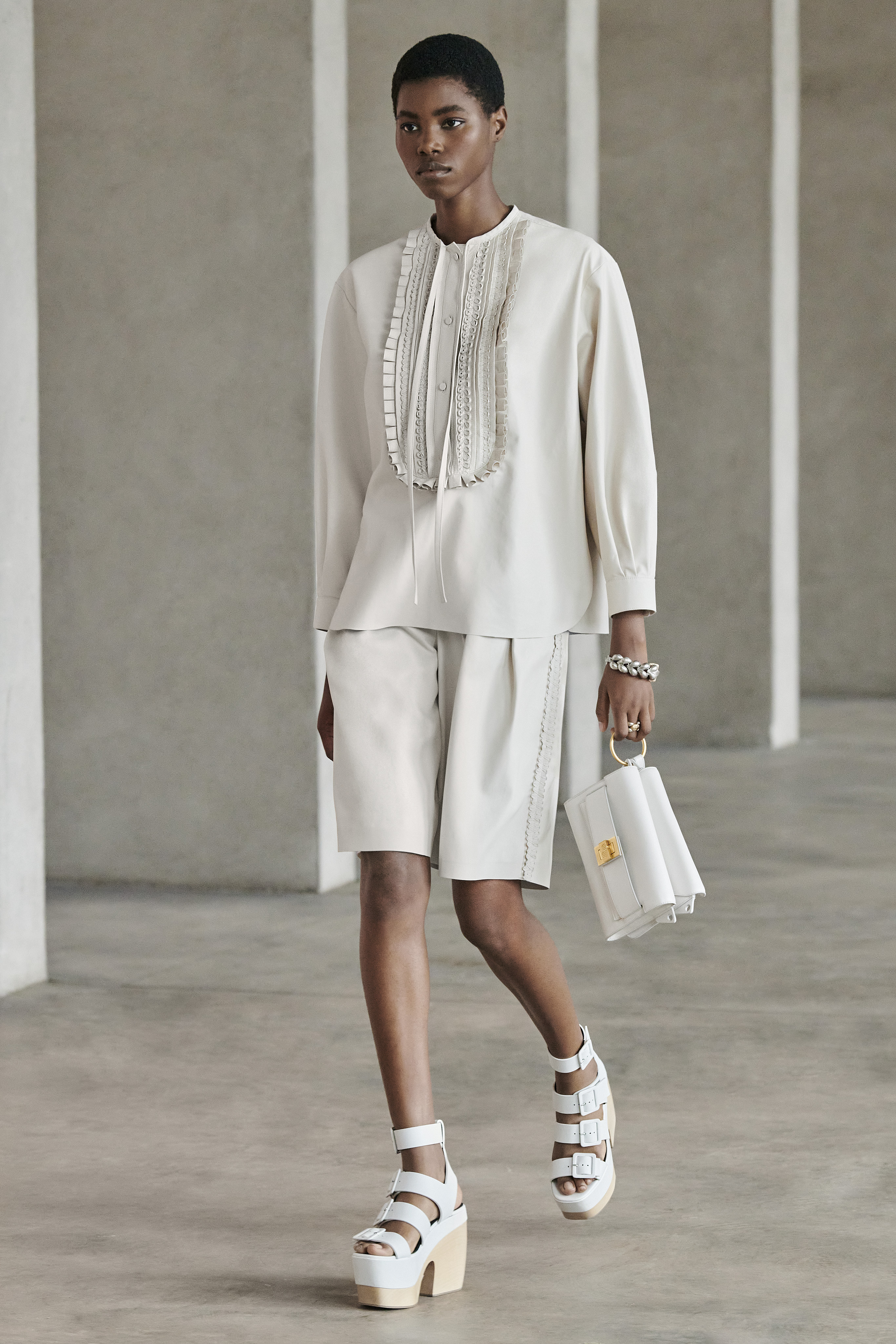 Pre-Spring 2023 image 16