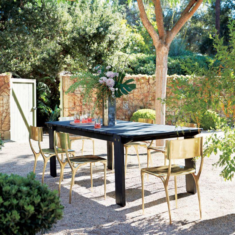 OUTDOOR DINING TABLES