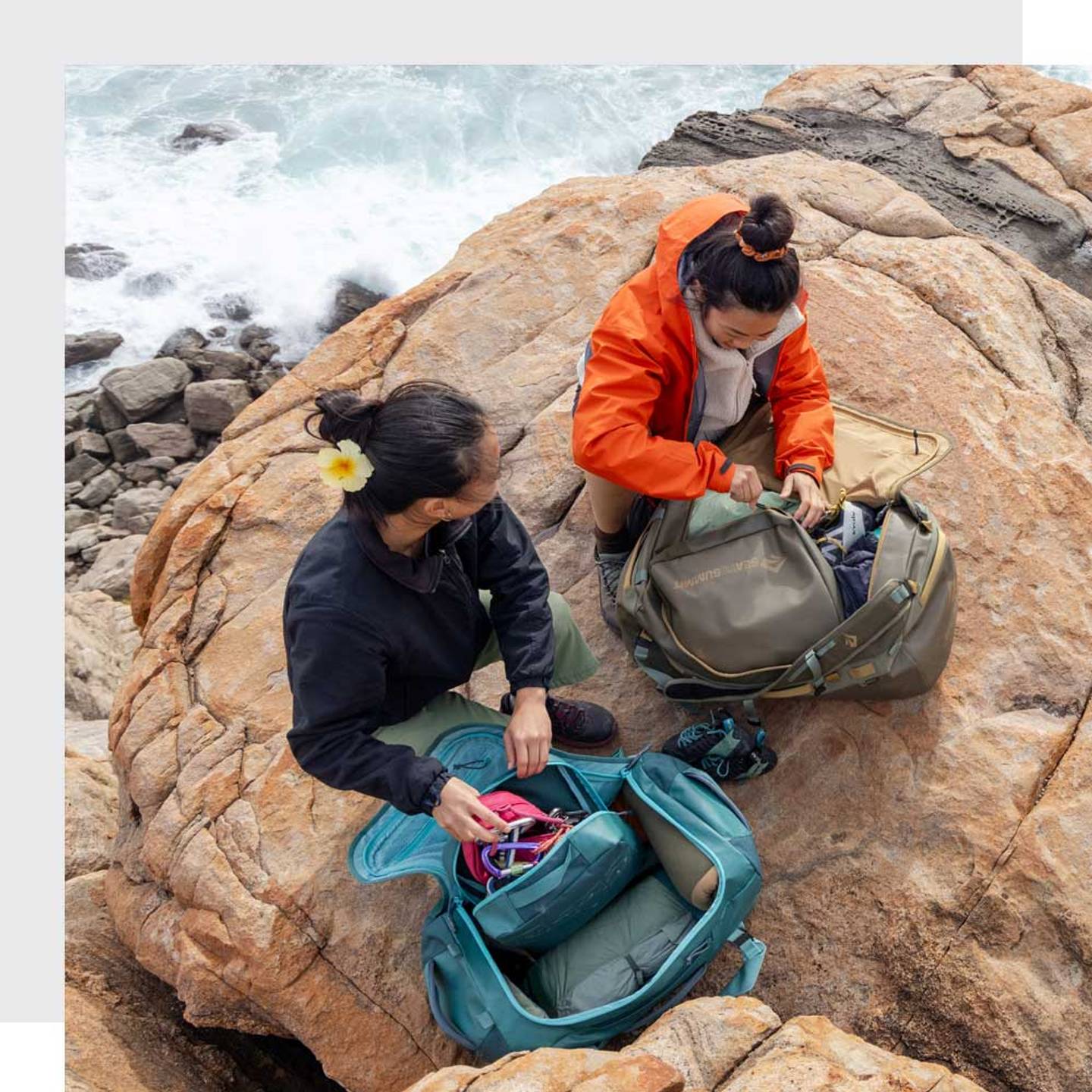 Heavy Duty & Travel Duffle Bags