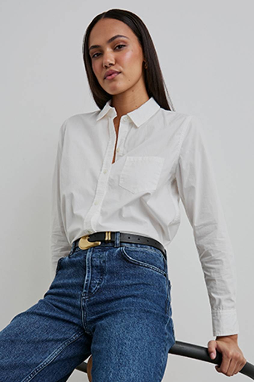 FRONT IMAGE OF MODEL WEARING STINA SHIRT IN WHITE