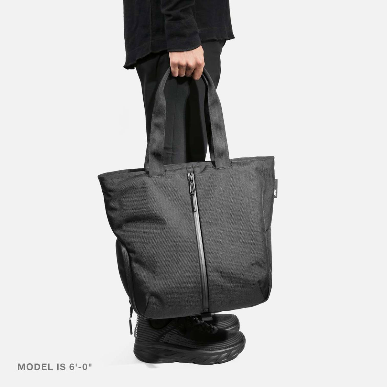 Gym Tote – Aer