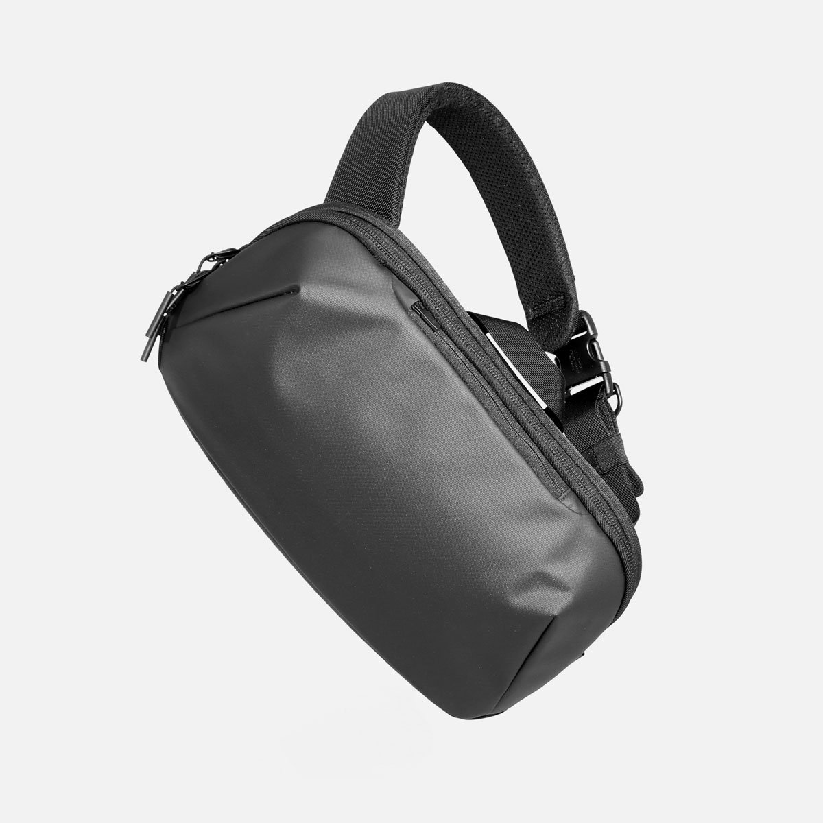 5％OFF】 Aer Tech ８L 黒 2 Sling ボディーバッグ - www.con-gressa.de