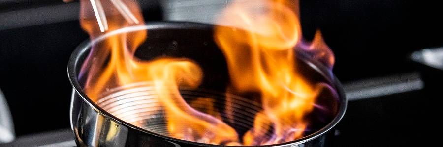 Circulon induction cookware sets are designed for fearless cooking, & optimized for induction hobs