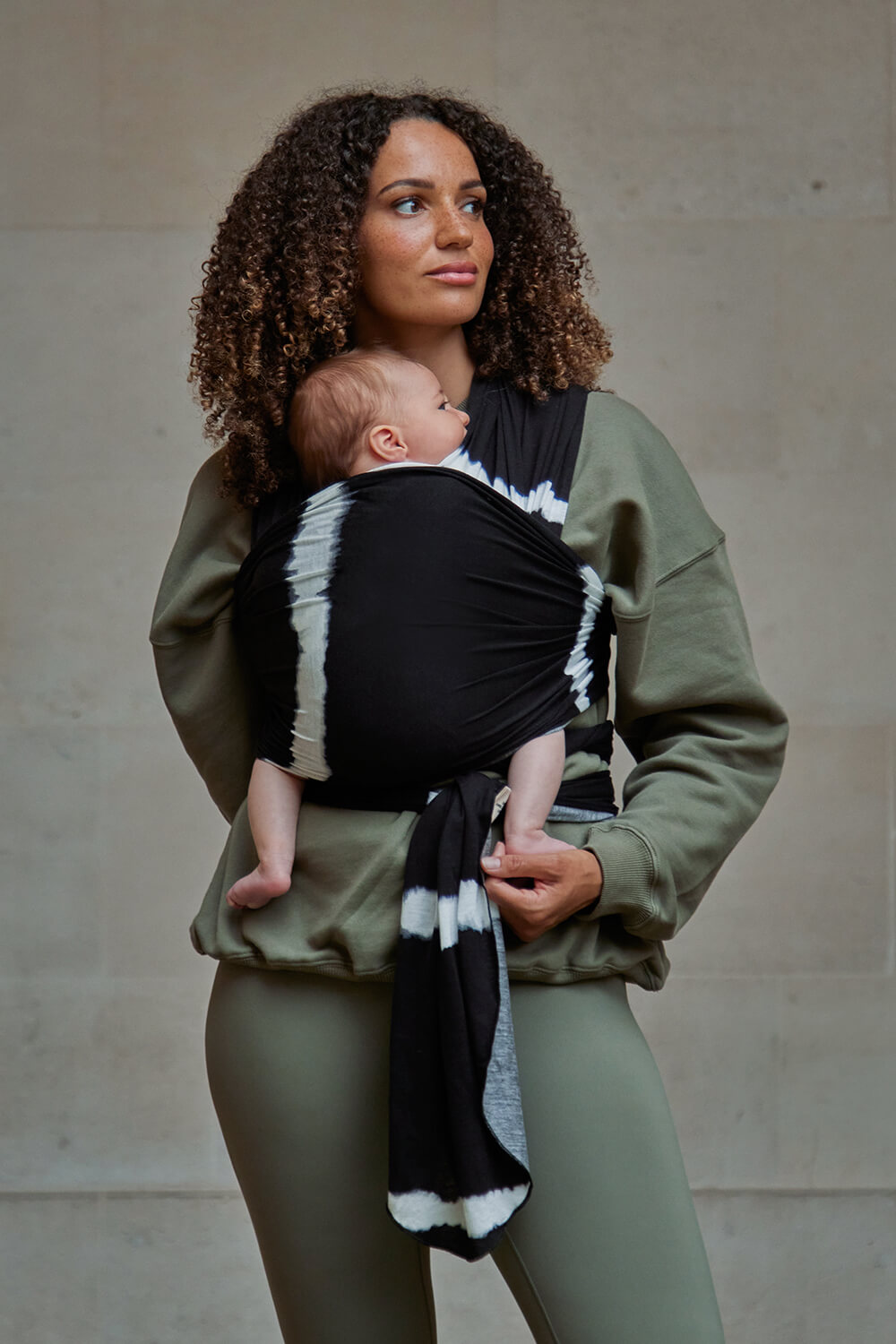 
              Monlo
               Sling