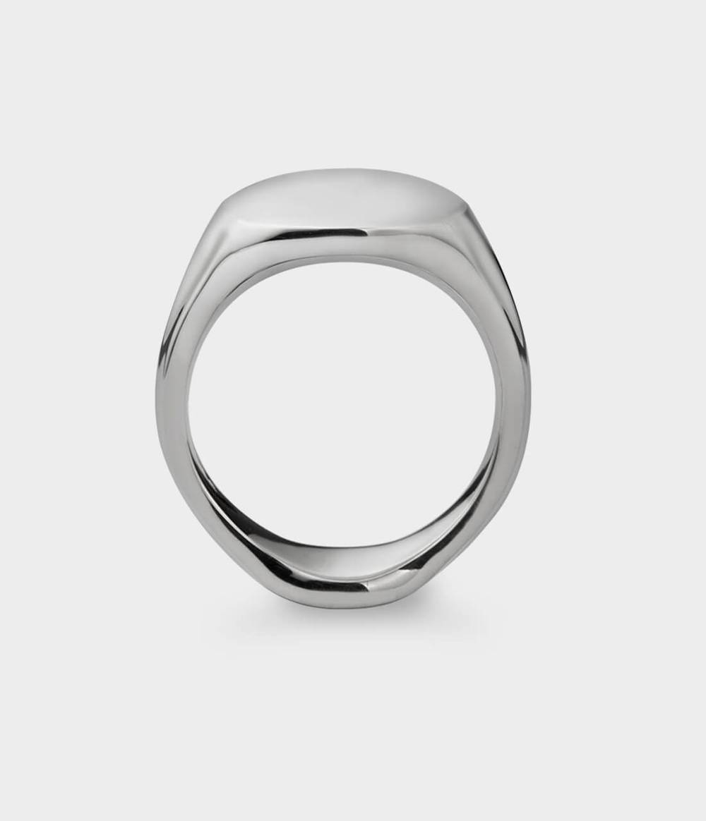 Oval Women's Signet Ring