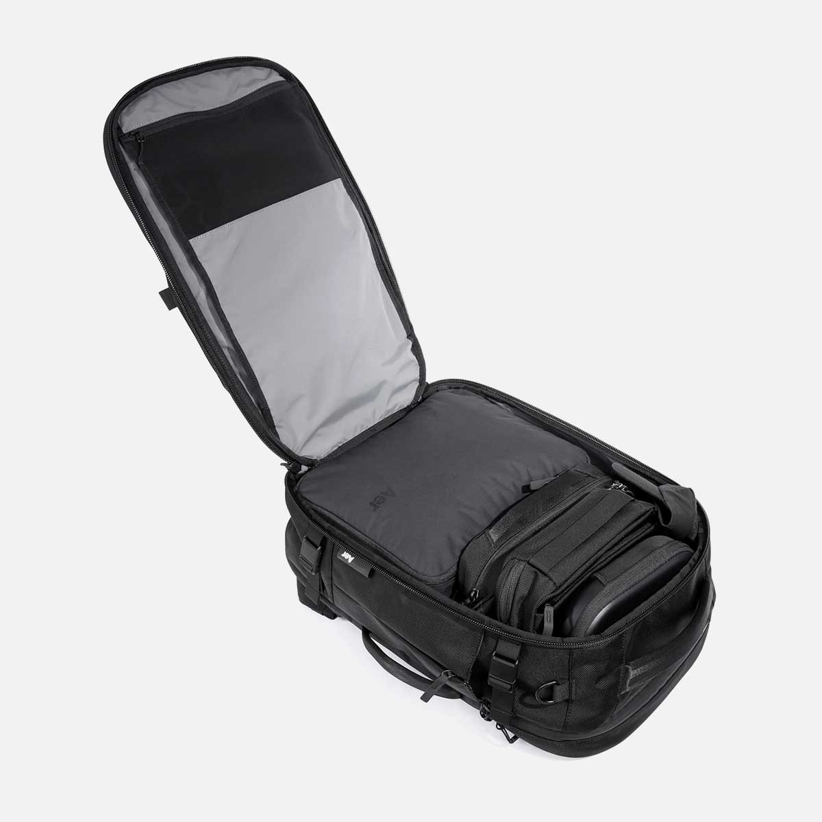 Lockable travel bag online