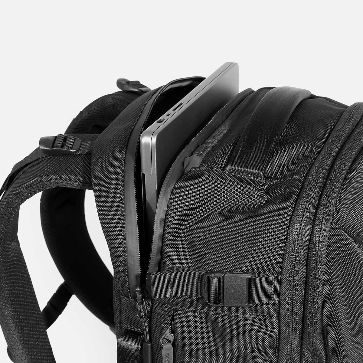 【新品未使用】Aer Travel Pack 3 Small Black