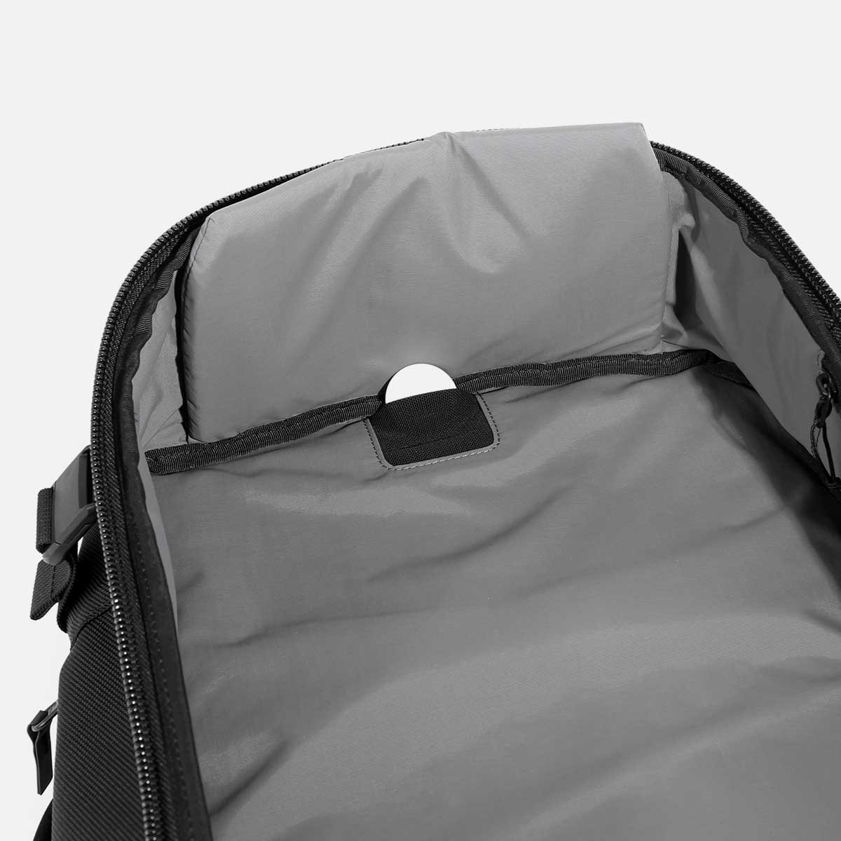 Aer Travel Pack 3 Small / Day Sling 3 | nate-hospital.com