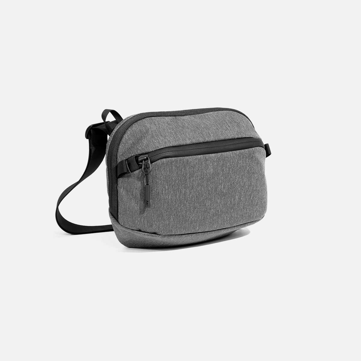 【値下げ】Day Sling 3 Max BBLACK Aer Day Sling 3 Max Black | Aer ｜ エアー公式通販サイト