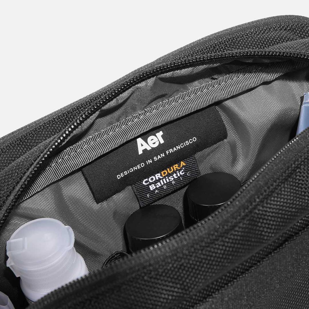 aer dopp kit 2 vs travel kit 2