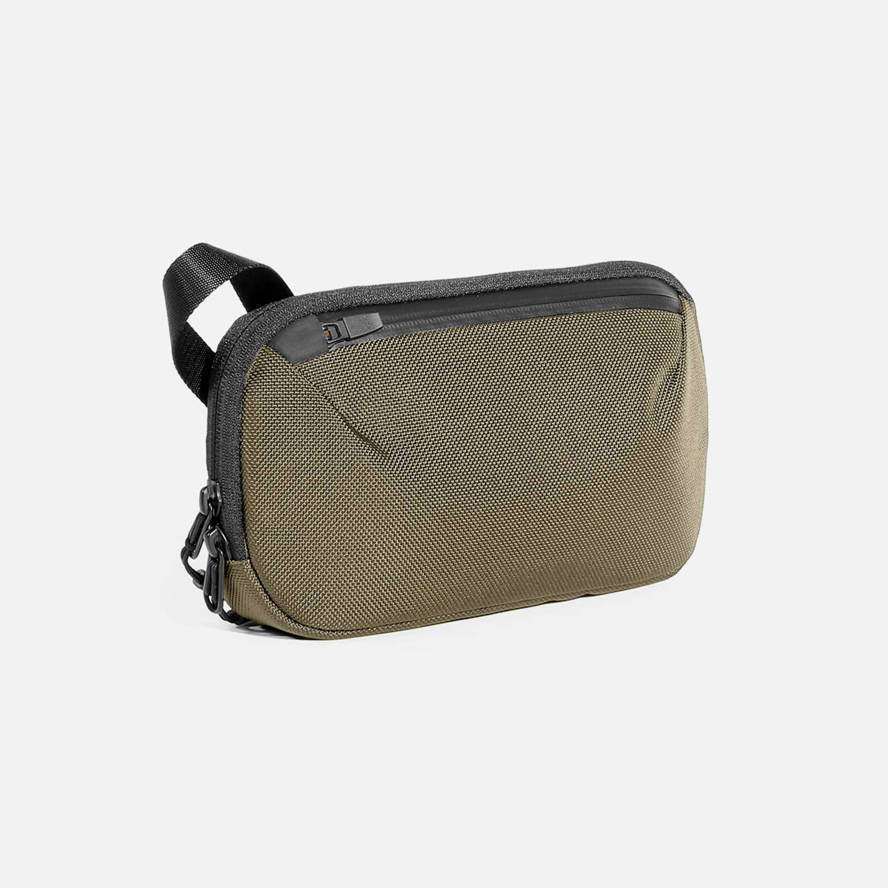 Slim Pouch, 1 image