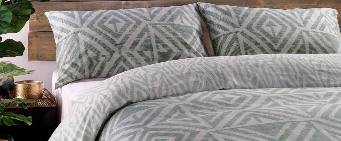 Geometric Bedding